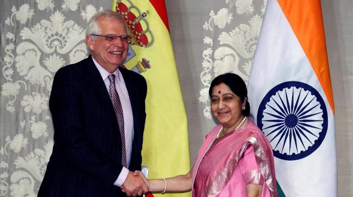 undefined46470401 graf5815 nueva delhi  india  8 1 2019   el ministro de asunt190108102307