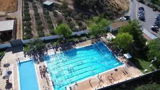 La piscina de Málaga con agua medicinal salada y entradas a 1,50 euros: tiene las mismas propiedades que el Balneario de La Toja