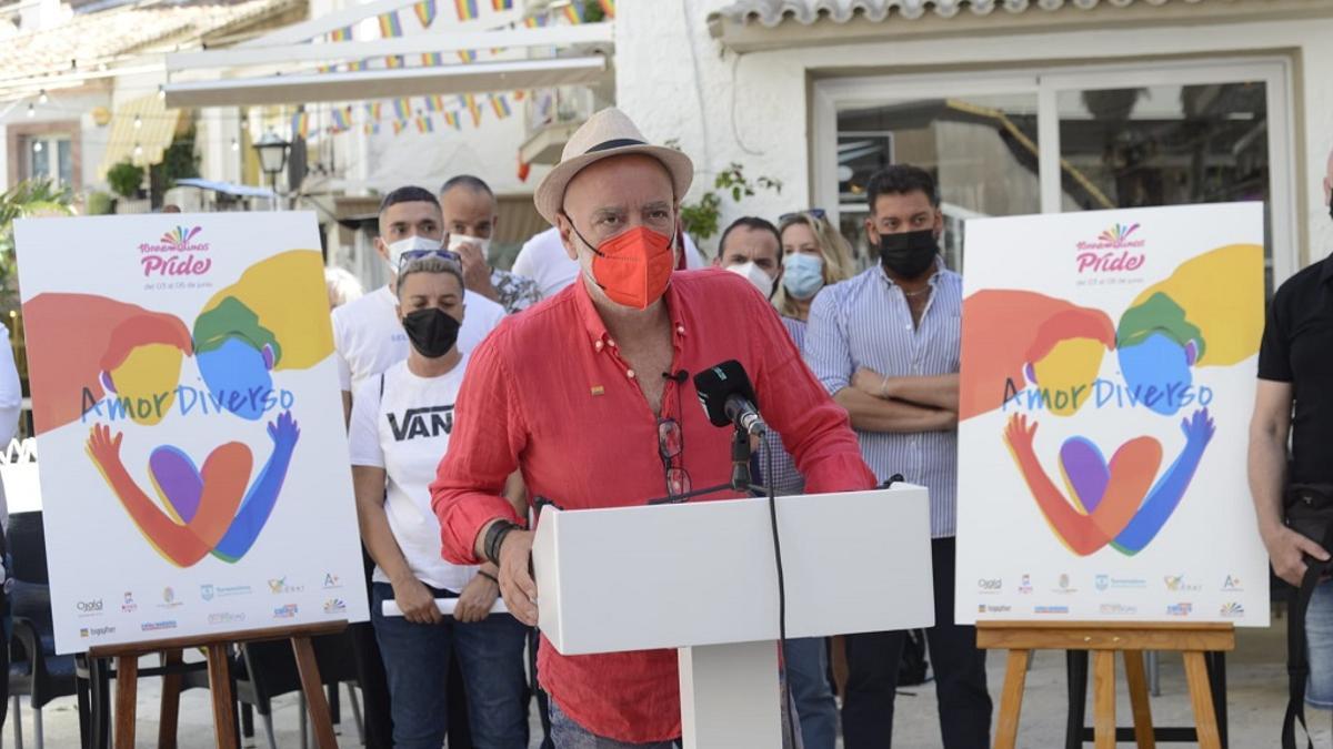 El concejal Nicolás de Miguel presenta el Pride 2021.