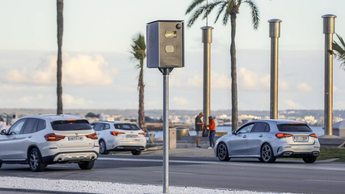 Cort prevé recaudar menos dinero en 2026 en multas de tráfico.