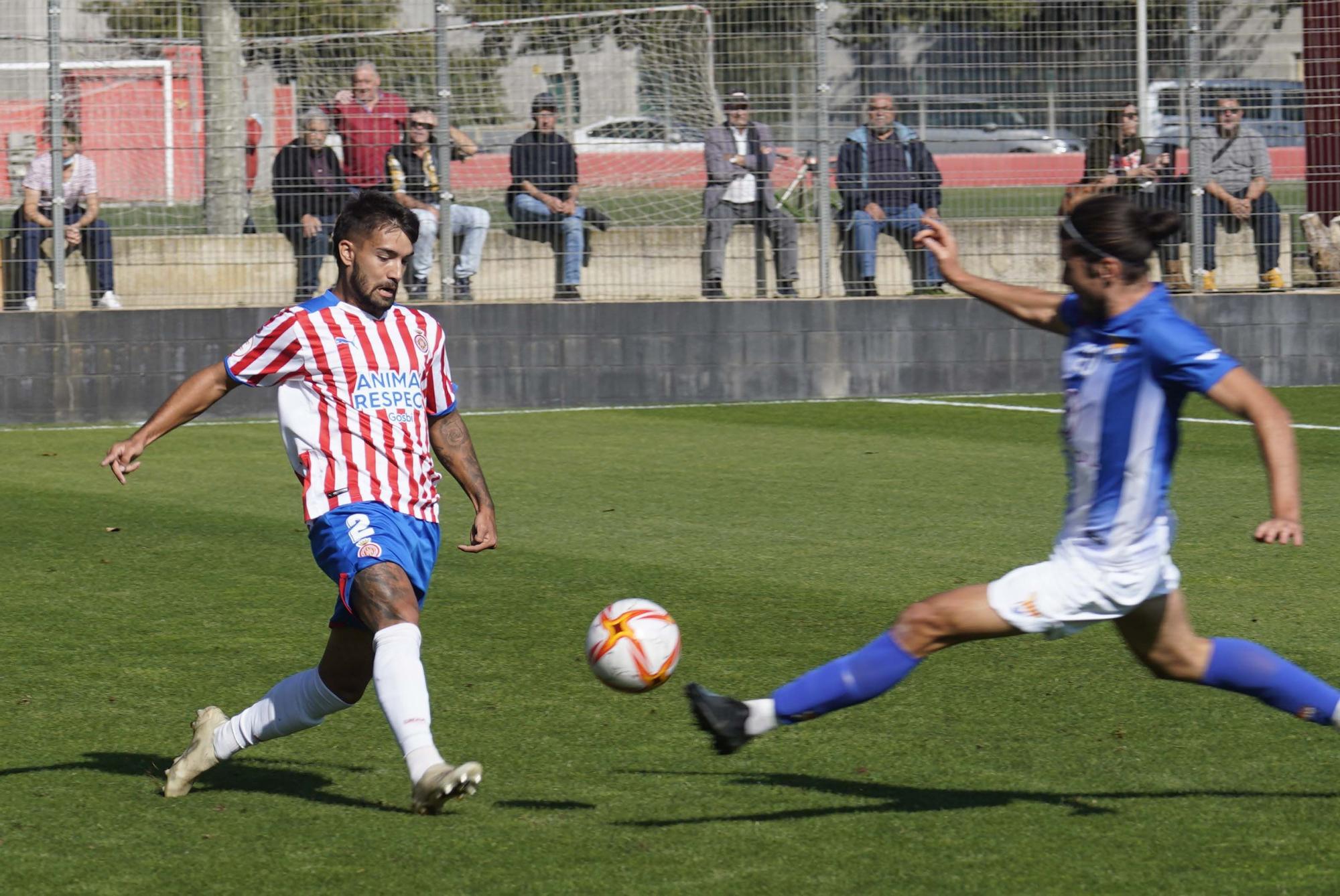 Un efectiu Figueres dona la sorpresa i s’apunta el derbi davant el Girona B