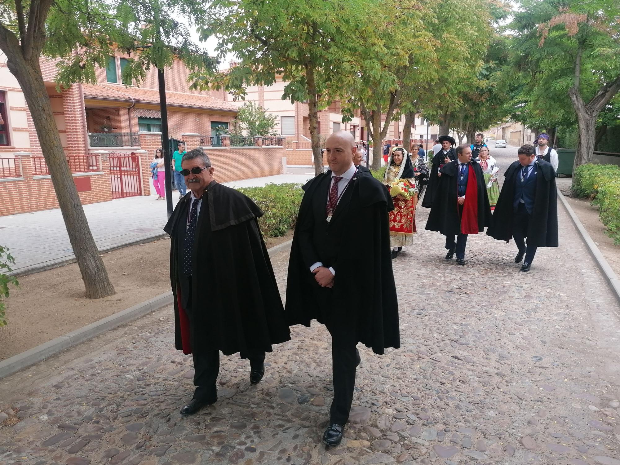 Toro honra a la Virgen del Canto