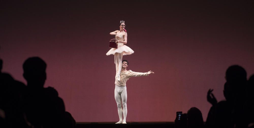 Roberto Bolle and Friends enamoren a Peralada