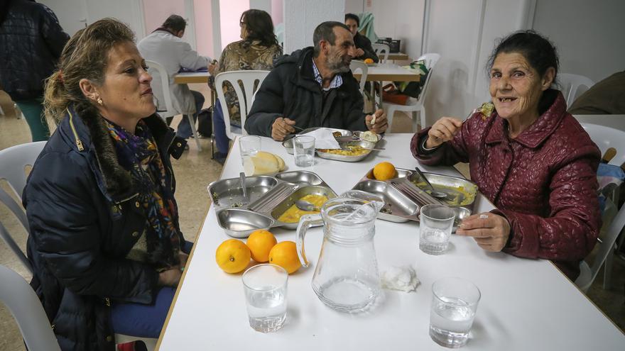 Cavacasillas: «Trasladar los comedores responde a una necesidad»