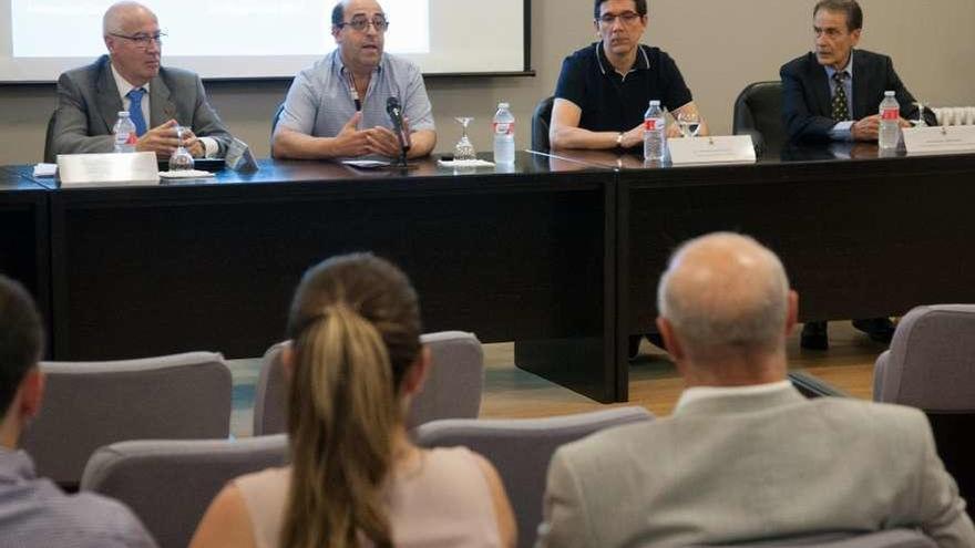 Desde la izquierdaJavier Almaraz, Alfonso Pérez Gallego, Eduardo Polo y Marcial López.