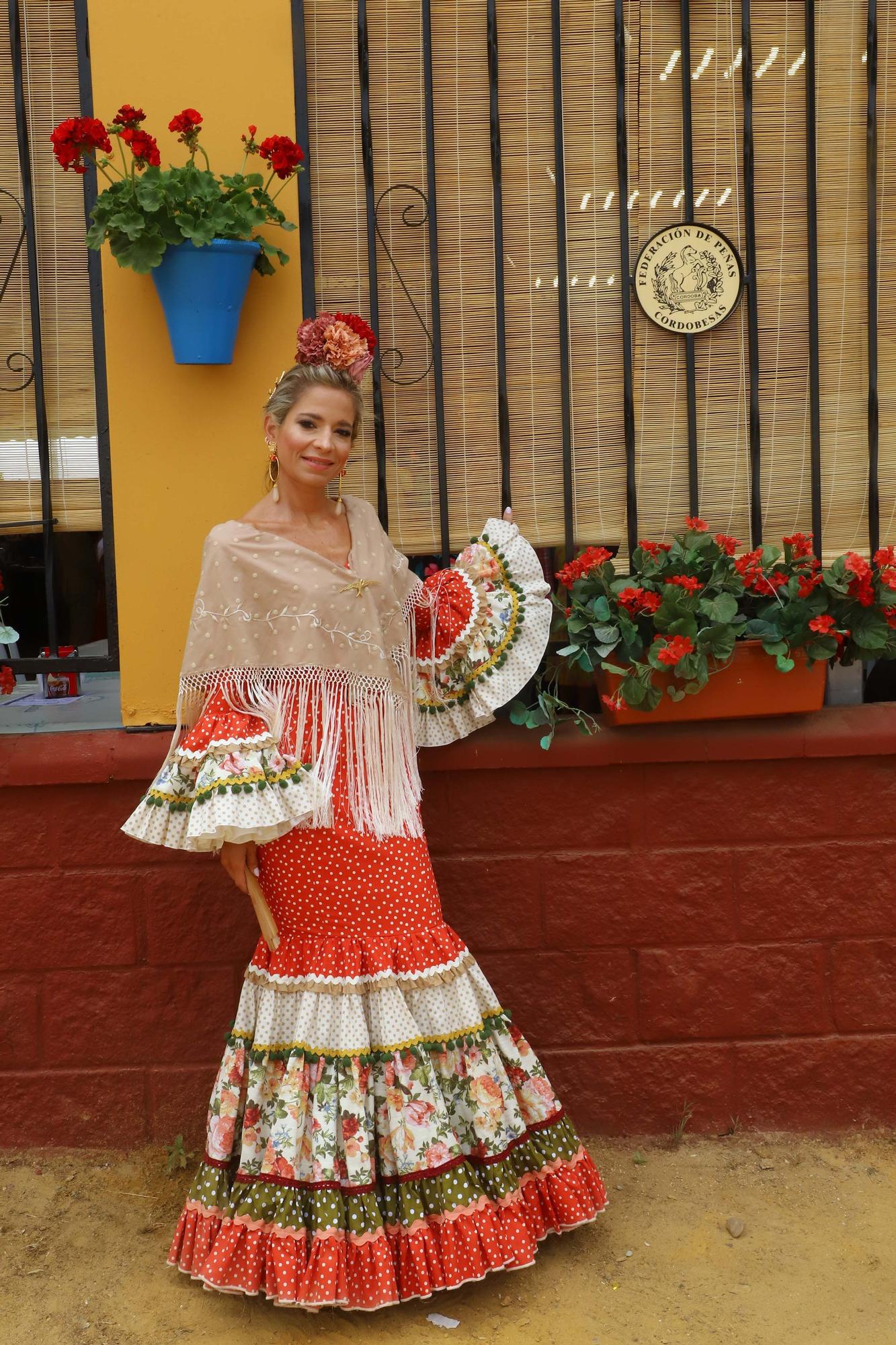 Colores y lunares en la Feria de Córdoba