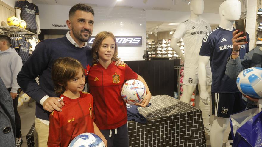 David Villa atiende a SUPER en exclusiva en Benidorm