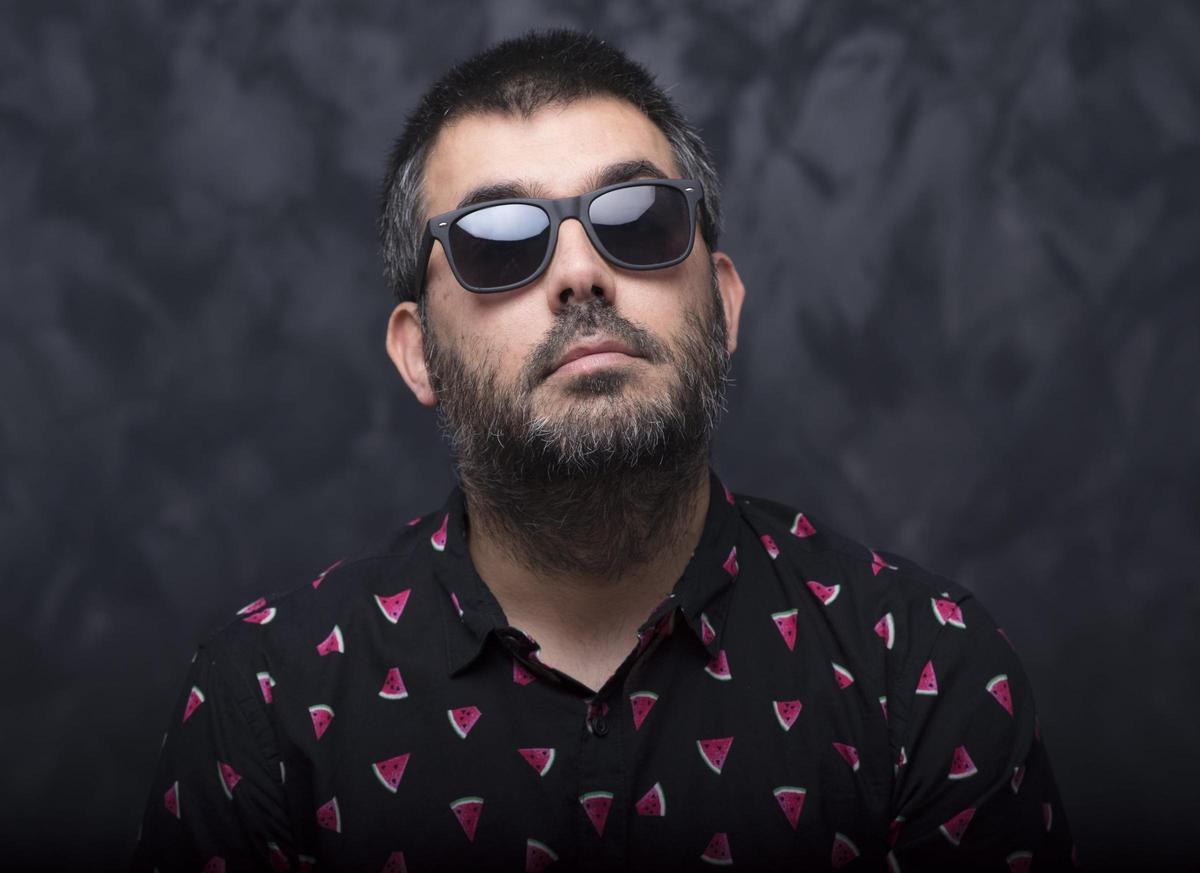 El poeta Natxo Vidal, nominado en los premios de la Crítica Literaria Valenciana