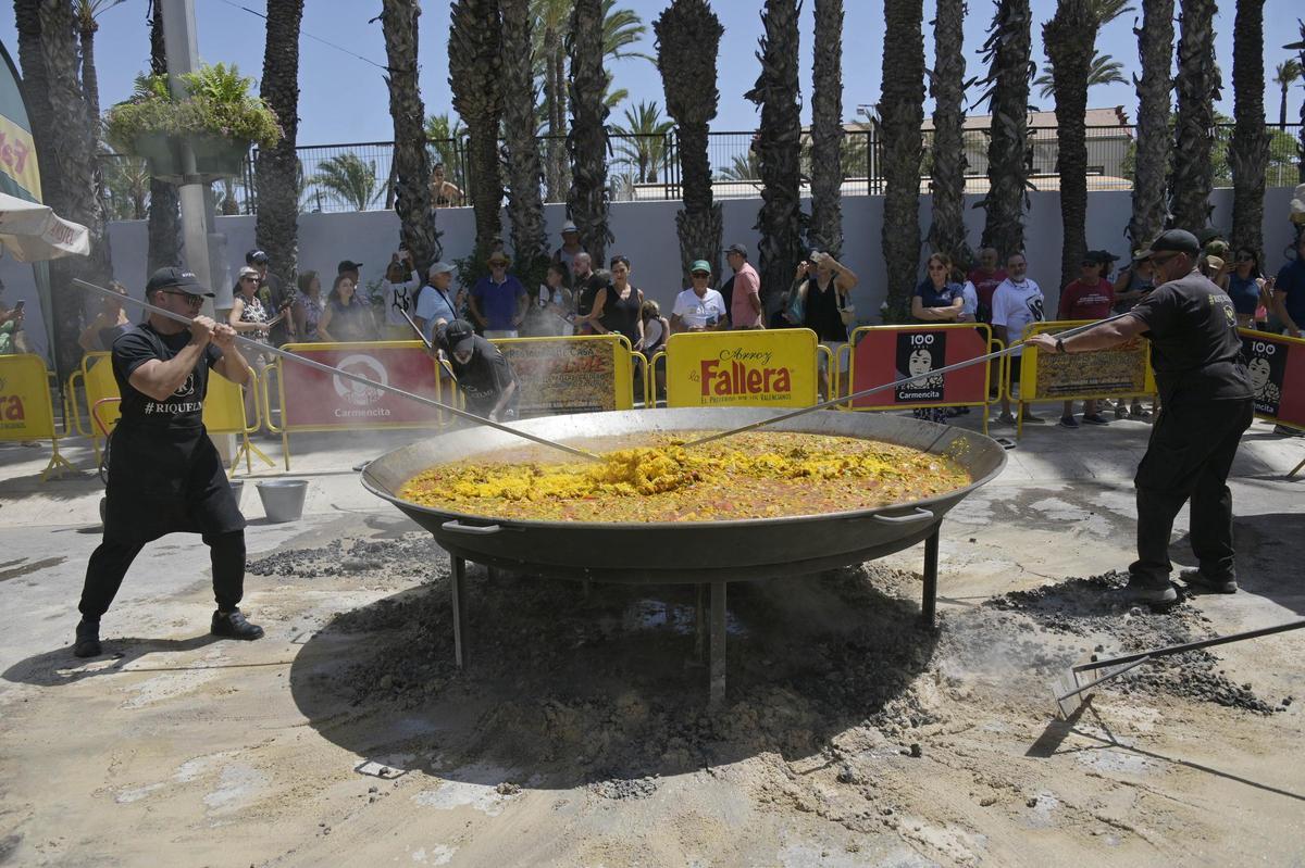 Fiesta del arroz con costra en Elche