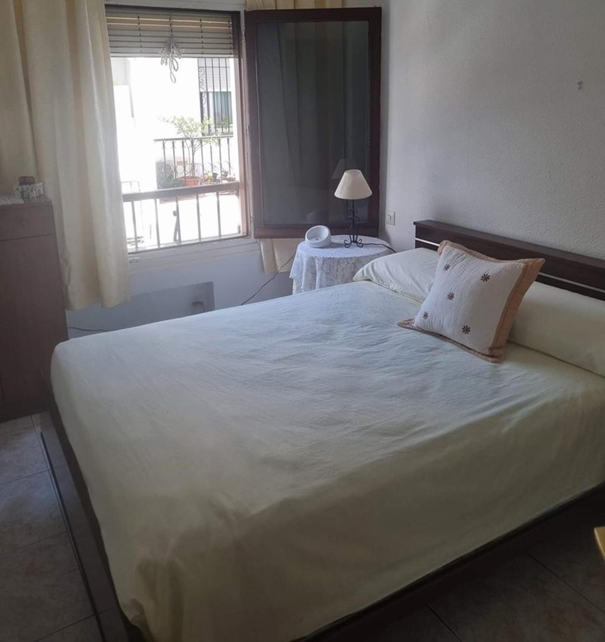 Venta de piso en San Pedro de Alcántara, Málaga