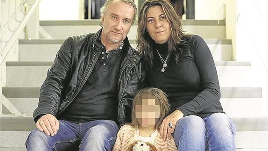 Condenado a cinco años de cárcel el padre de Nadia Nerea por estafa