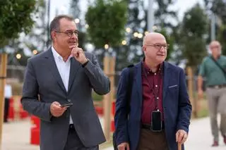 La presentación de la Ciudad deportiva de la Damm, en imágenes