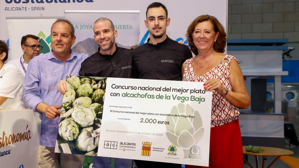 Celebración del concurso nacional del mejor plato hecho con alcachofas