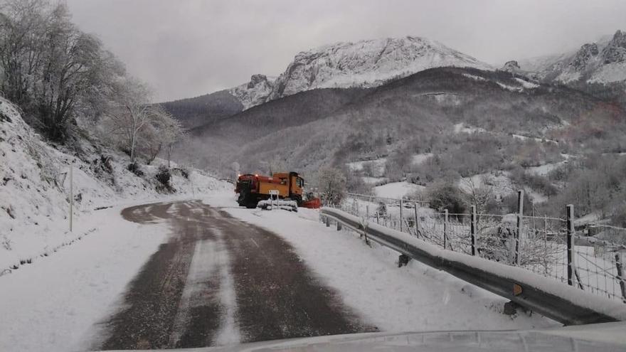 EN DIRETO: Asturias vive las consecuencias de una lengua de aire frío que congela la región