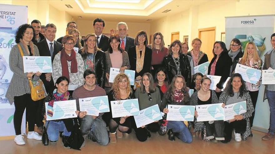 Fobesa concede becas a 23 jóvenes de Benicàssim para estudiar en la UJI