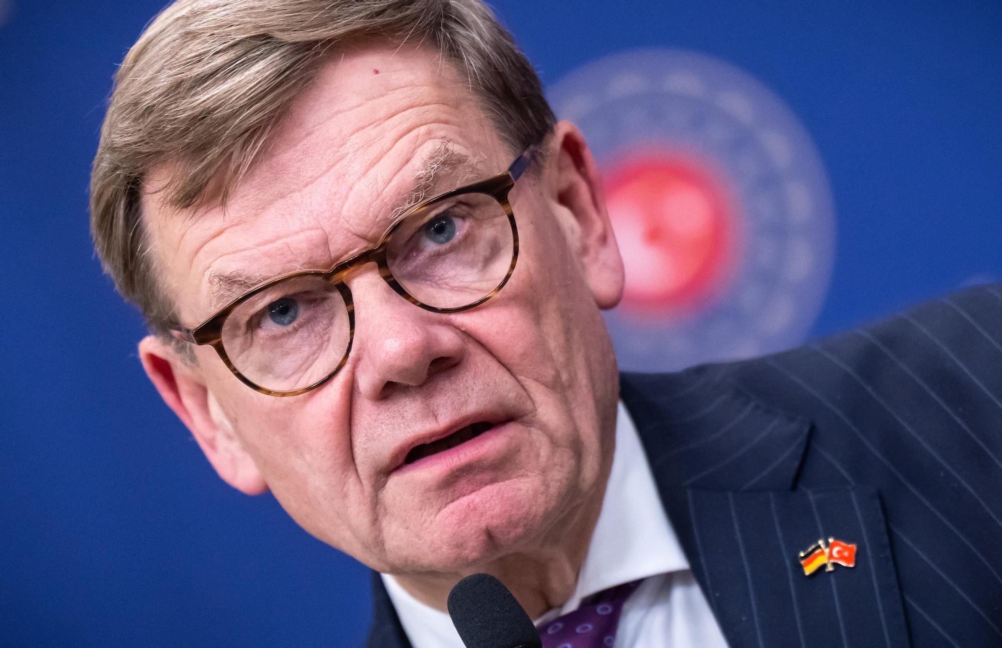 SALIDA ESTADOS UNIDOS OTAN | Alemania expresa su «preocupación» por las amenazas de Trump sobre abandonar la OTAN