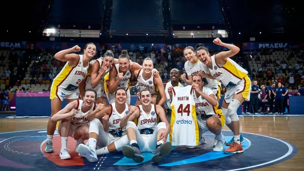 La España de Mariona Ortiz y Helena Pueyo remonta hasta las semifinales