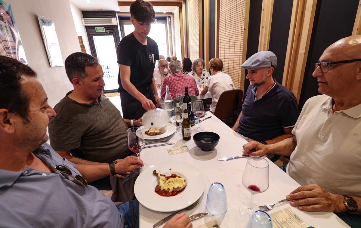 El restaurante mostró un menú coherente y capaz de mostrar la tradición gastronómica desde la personalidad.