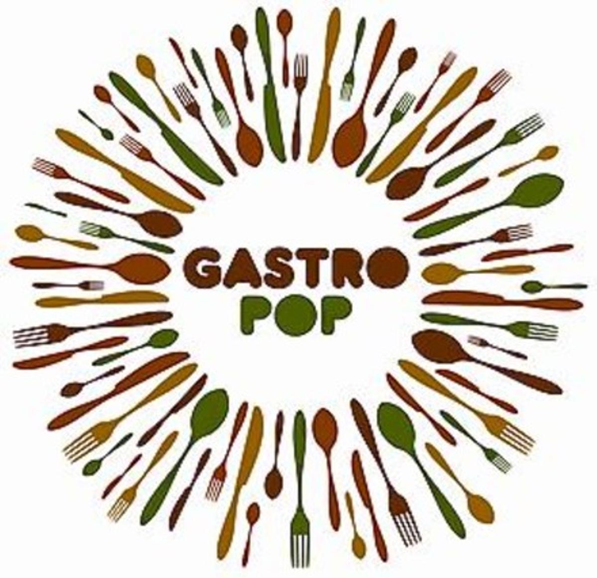 Ricky Martin ensenya amb la seva parella la seva casa a L.A., per primera vegada.