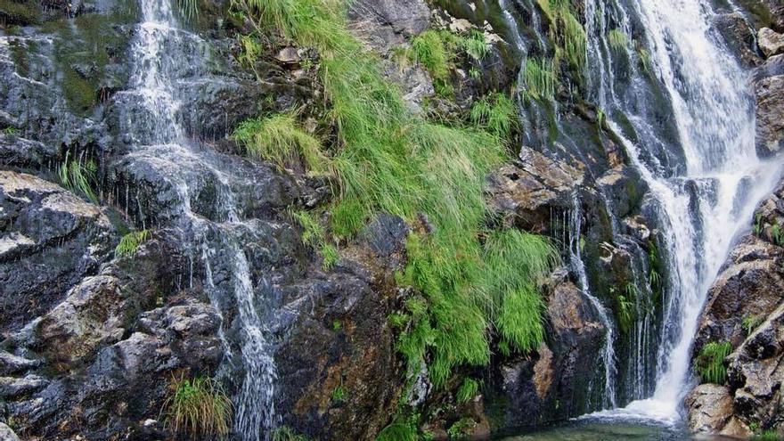 Una de las cascadas más altas de Galicia está en A Coruña: 30 metros de caída libre