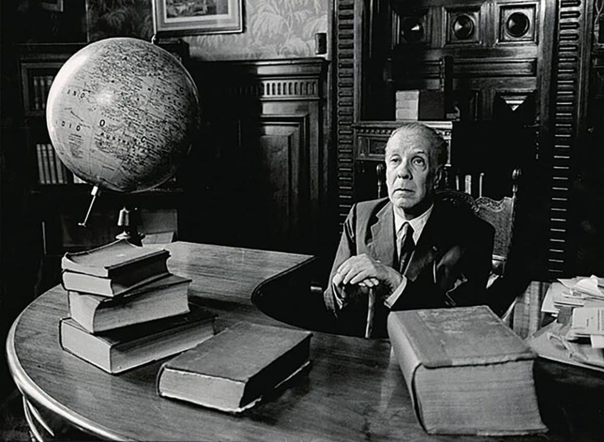 Cuarenta años después, Borges sigue ahí