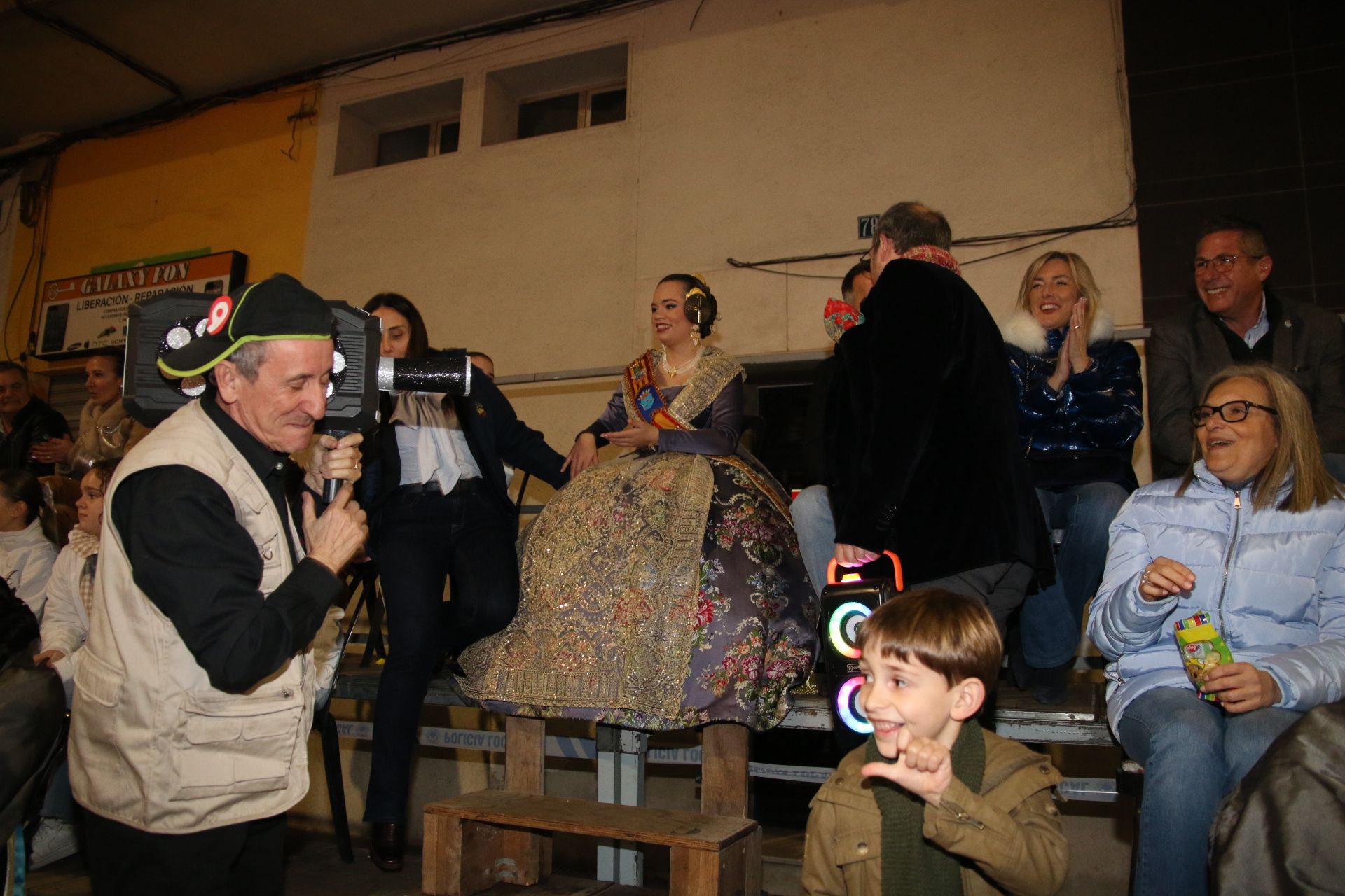 GALERÍA I Así ha sido la Cabalgata del Ninot de Burriana