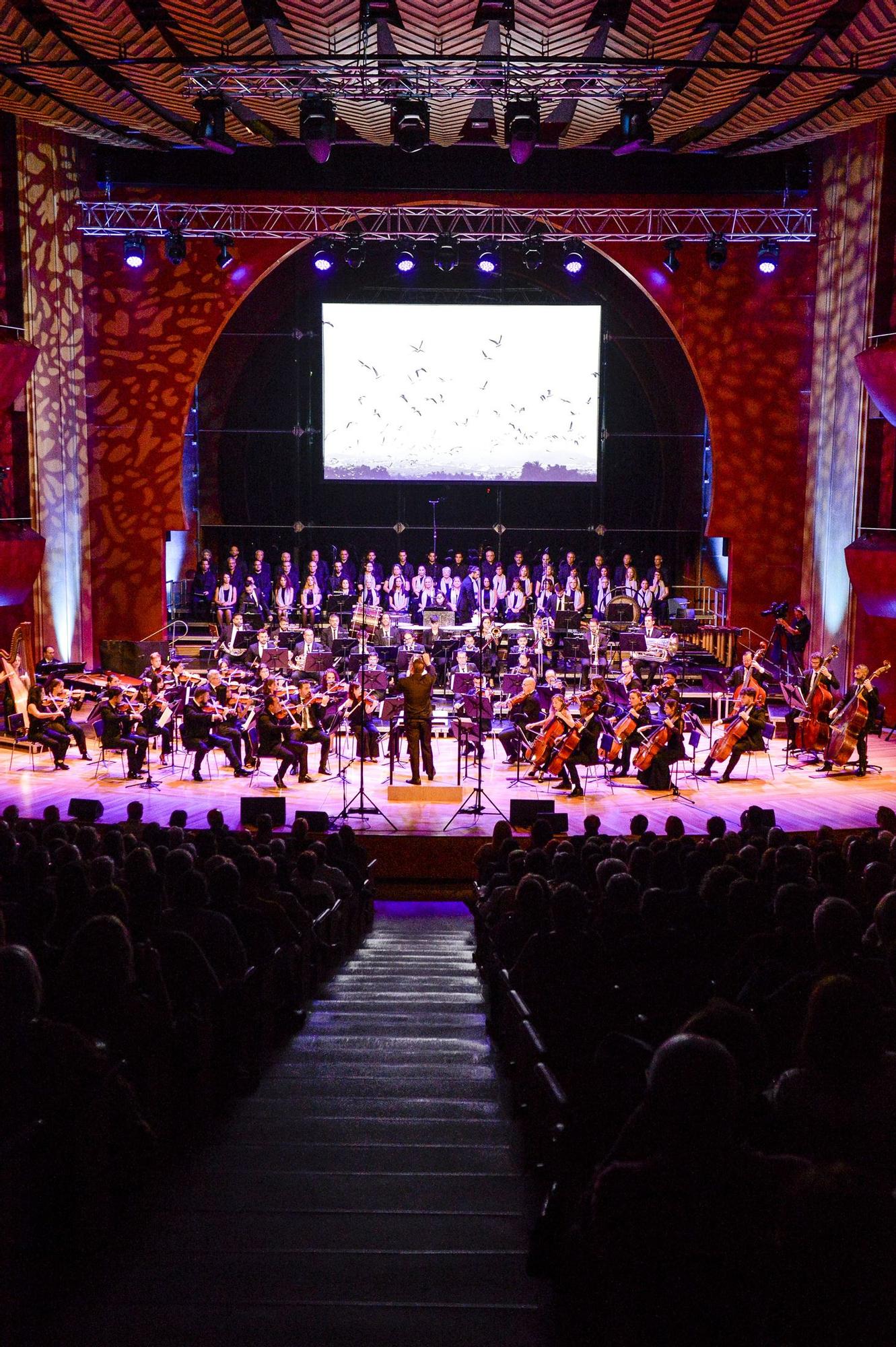 Espectáculo 'Cantos isleños' por el 25º aniversario del Auditorio Alfredo Kraus