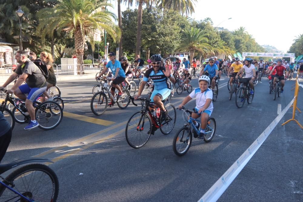 Málaga celebra el Día de la bici