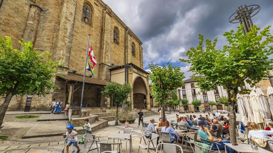 Elorrio: historia, paisajes, gastronomía y una misteriosa necrópolis medieval