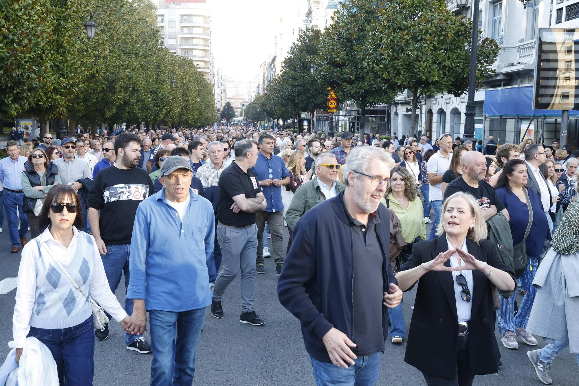 EN IMÁGENES: así fue la gran movilización contra el peaje del Huerna en Asturias