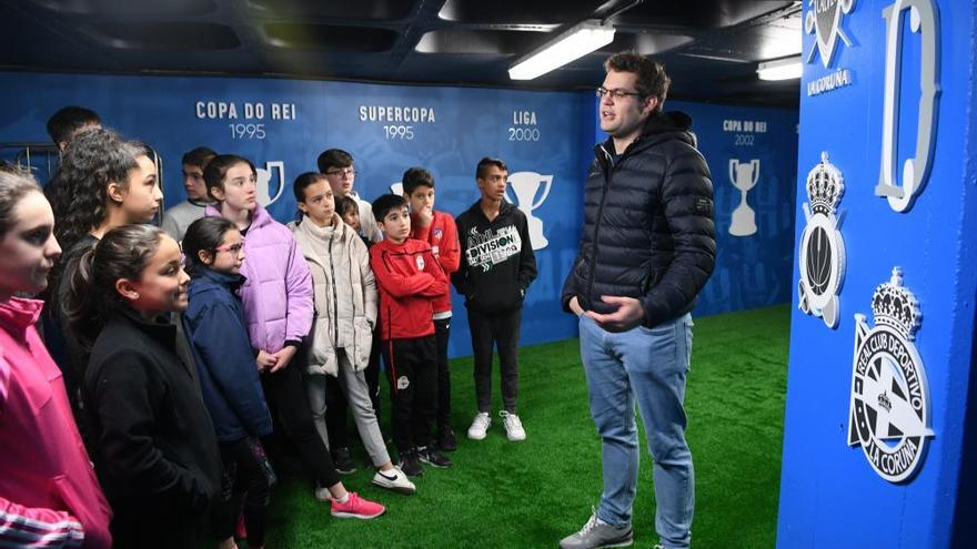 El colegio San Pedro de Visma realiza su visita &#039;110% blanquiazul&#039;