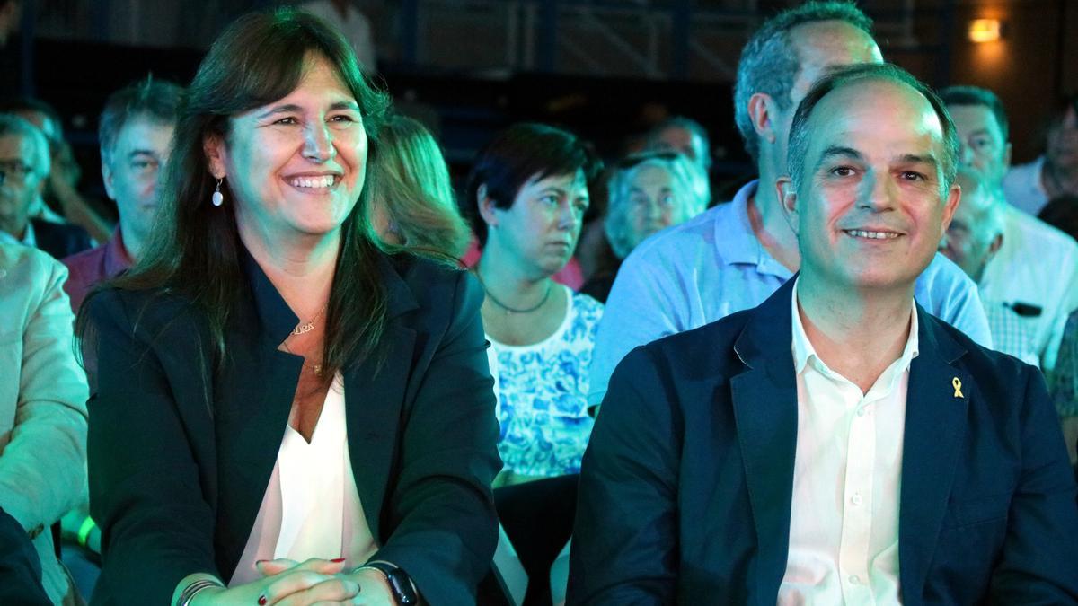 La presidenta del Parlament Laura Borràs i l&#039;exconseller Jordi Turull durant el congrés de Junts a Argelers