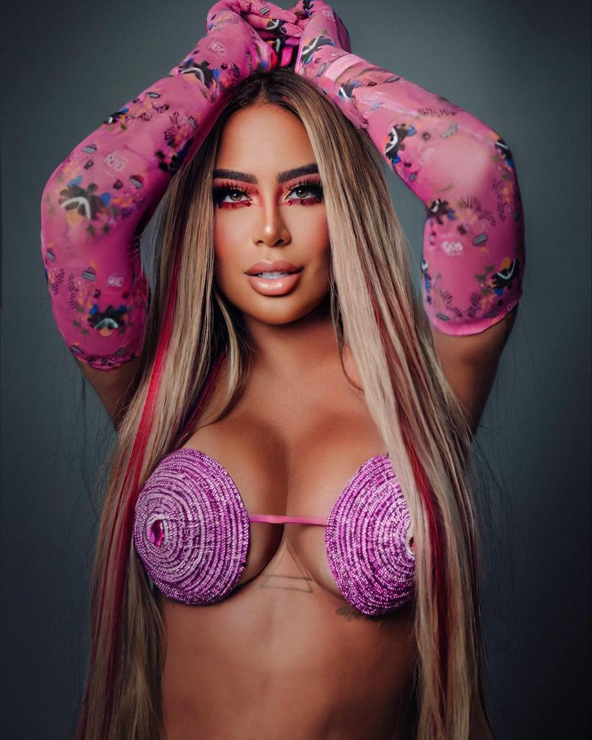 La hermana de Neymar arrasa en los carnavales de Brasil con este espectacular disfraz