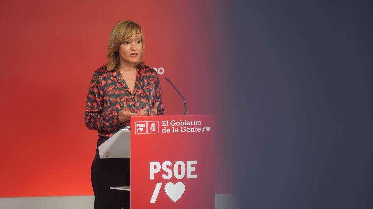 La portavoz de la Ejecutiva del PSOE y ministra de Educación y Formación Profesional, Pilar Alegría, aborda temas de la actualidad política