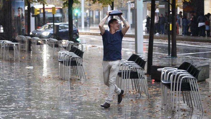 Un frente de lluvias deja fuertes precipitaciones en la comunidad