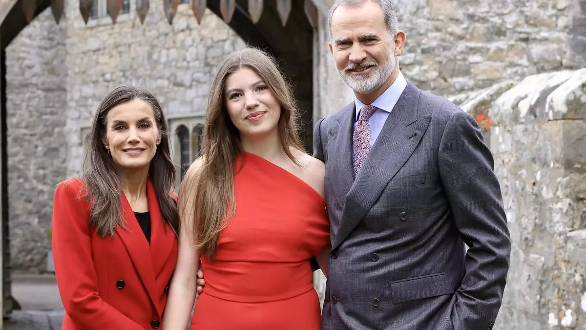 La Infanta Sof赤a se grad迆a de Bachillerato en el UWC Atlantic College de Gales