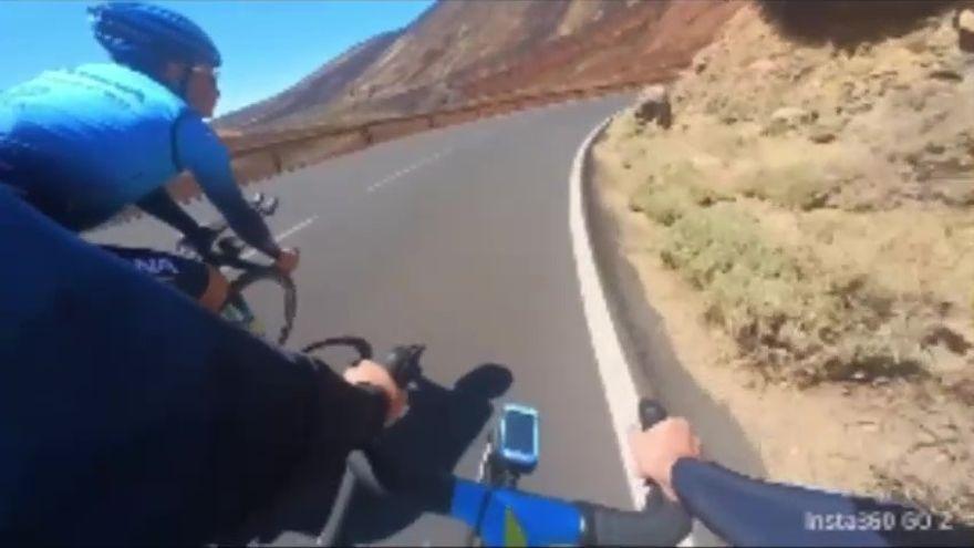 Grave caída del ciclista Alexey Lutsenko en el Teide