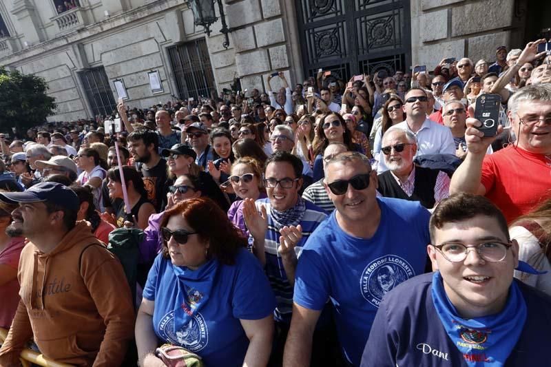 Búscate en la mascletà del 13 de marzo