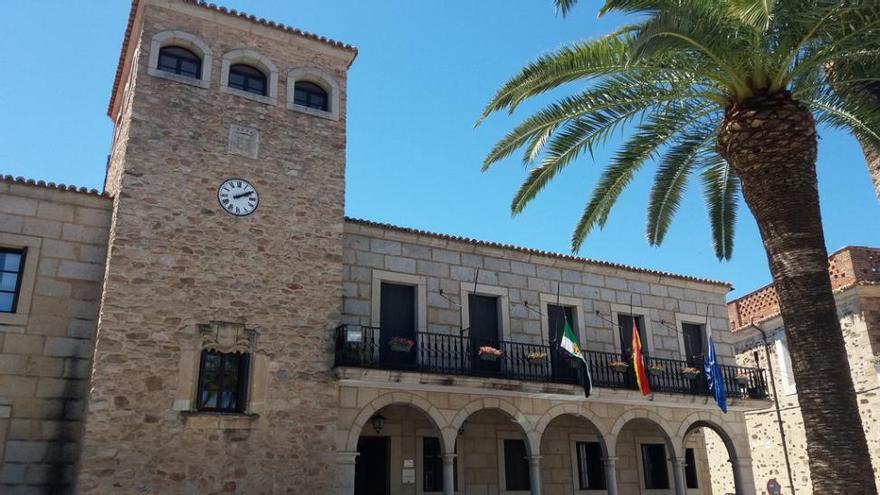 Los sanitarios intentaron reanimar al niño electrocutado en Coria durante una hora