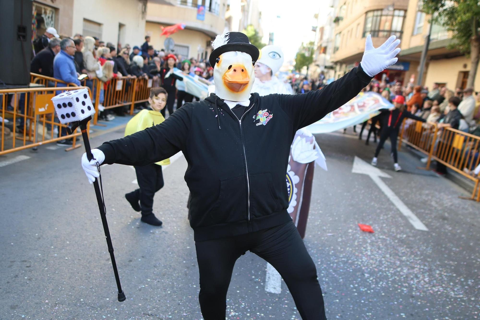 Las mejores imágenes del desfile concurso de Carnaval de Torrevieja 2024 están aquí