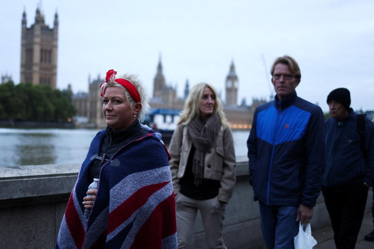 Colas en Londres para dar el último adiós a Isabel II