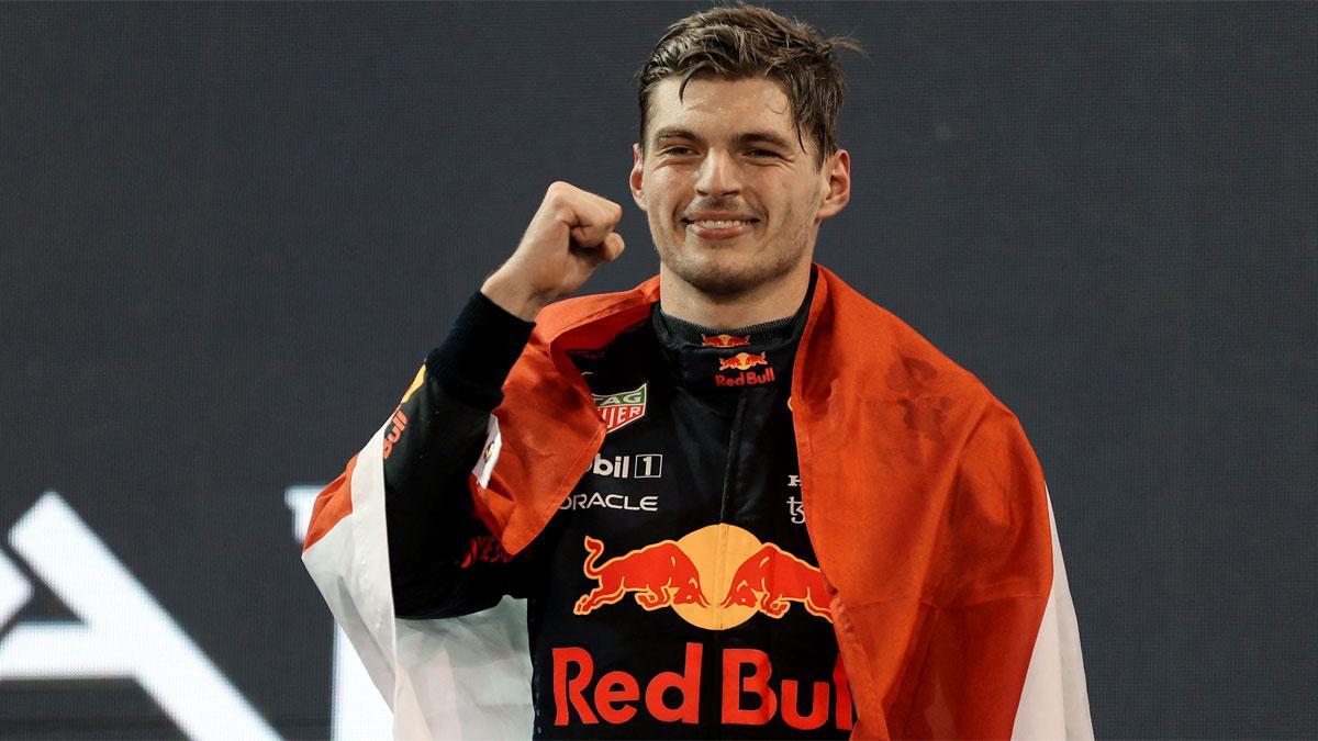 Verstappen, emocionado en el podio