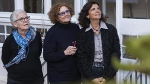 Coral Regí, Carme Ortoll i Montse Jiménez, autores de ‘Temps per a l’escola’, aquesta setmana a Barcelona. | MARC ASENSIO CLUPÉS