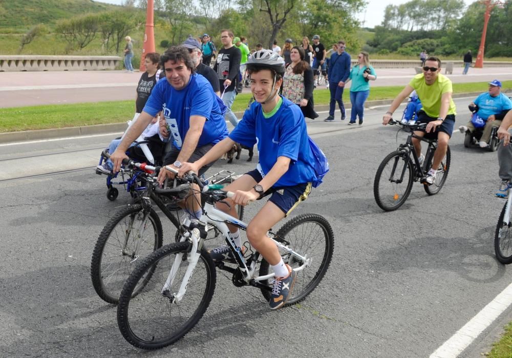 II marcha sobre rodas de Aspace Coruña