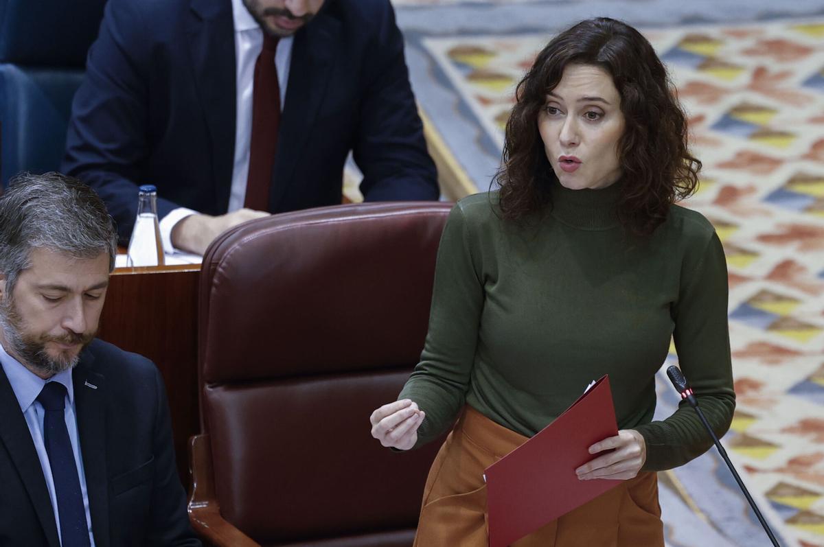 Isabel Díaz Ayuso interviene durante el Pleno en la Asamblea de Madrid.