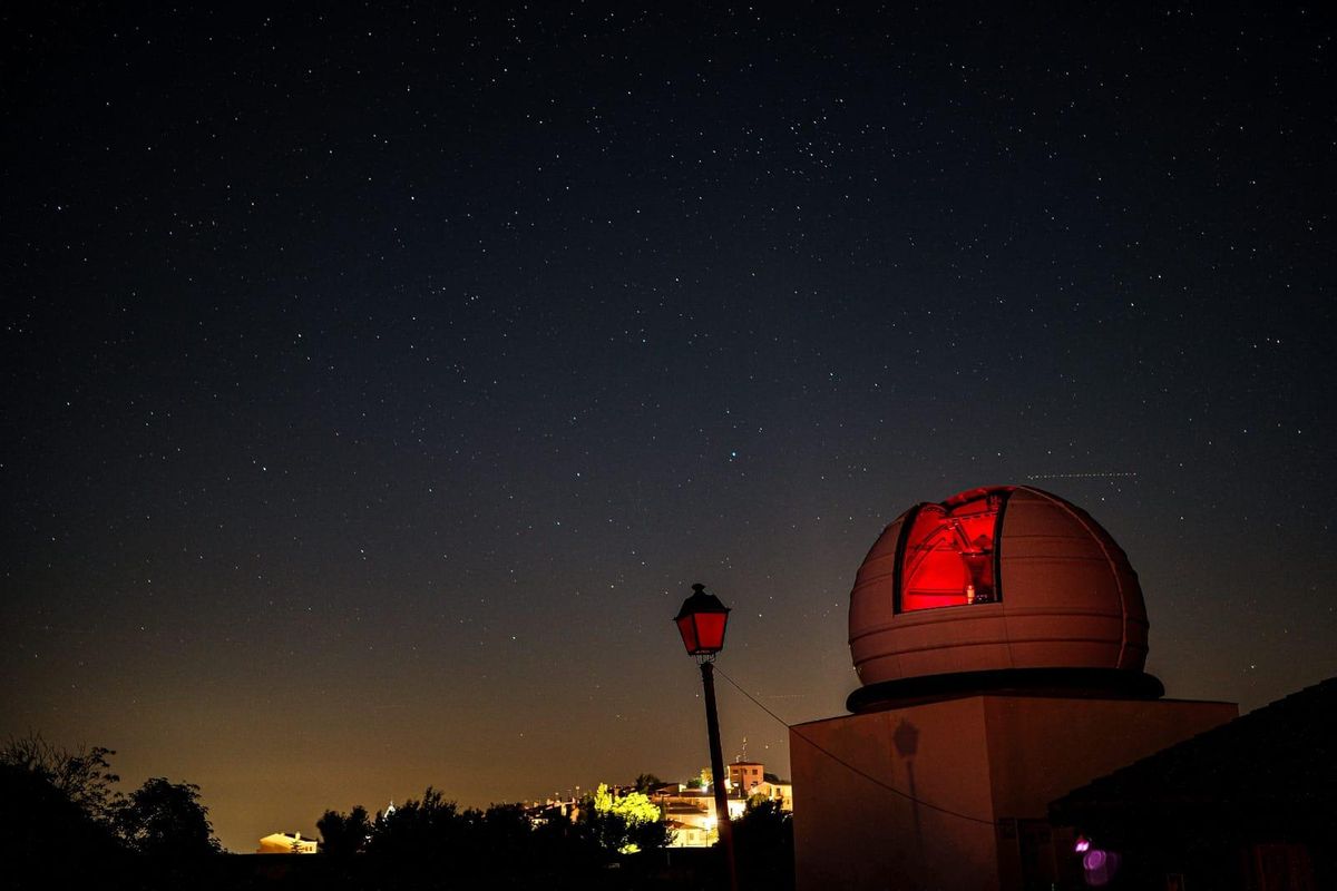 L'Observatori de Pujalt de nit