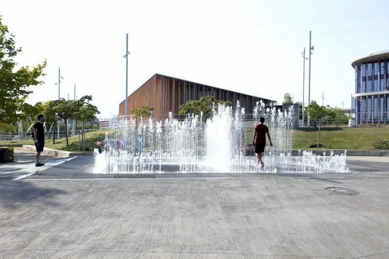 Las mejores imágenes de la ola de calor en Zaragoza