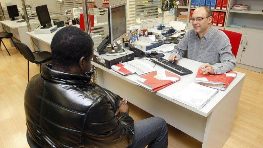 La oficina antidesahucios de Zaragoza logra sus primeros casos de éxito