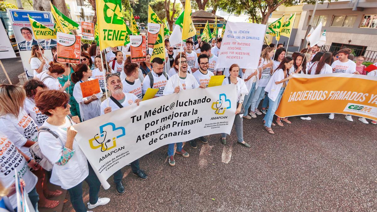 Manifestación de médicos en la primera jornada de huelga del pasado viernes, 19 de mayo