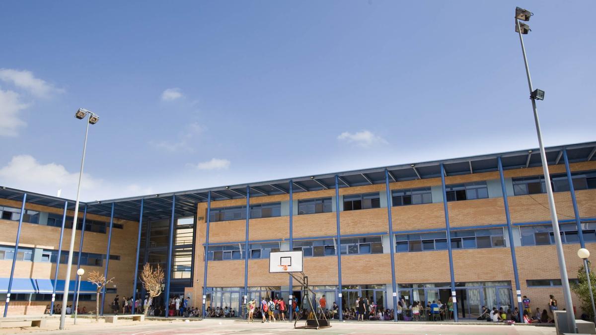 El instituto de Villalonga, en una imagen de archivo